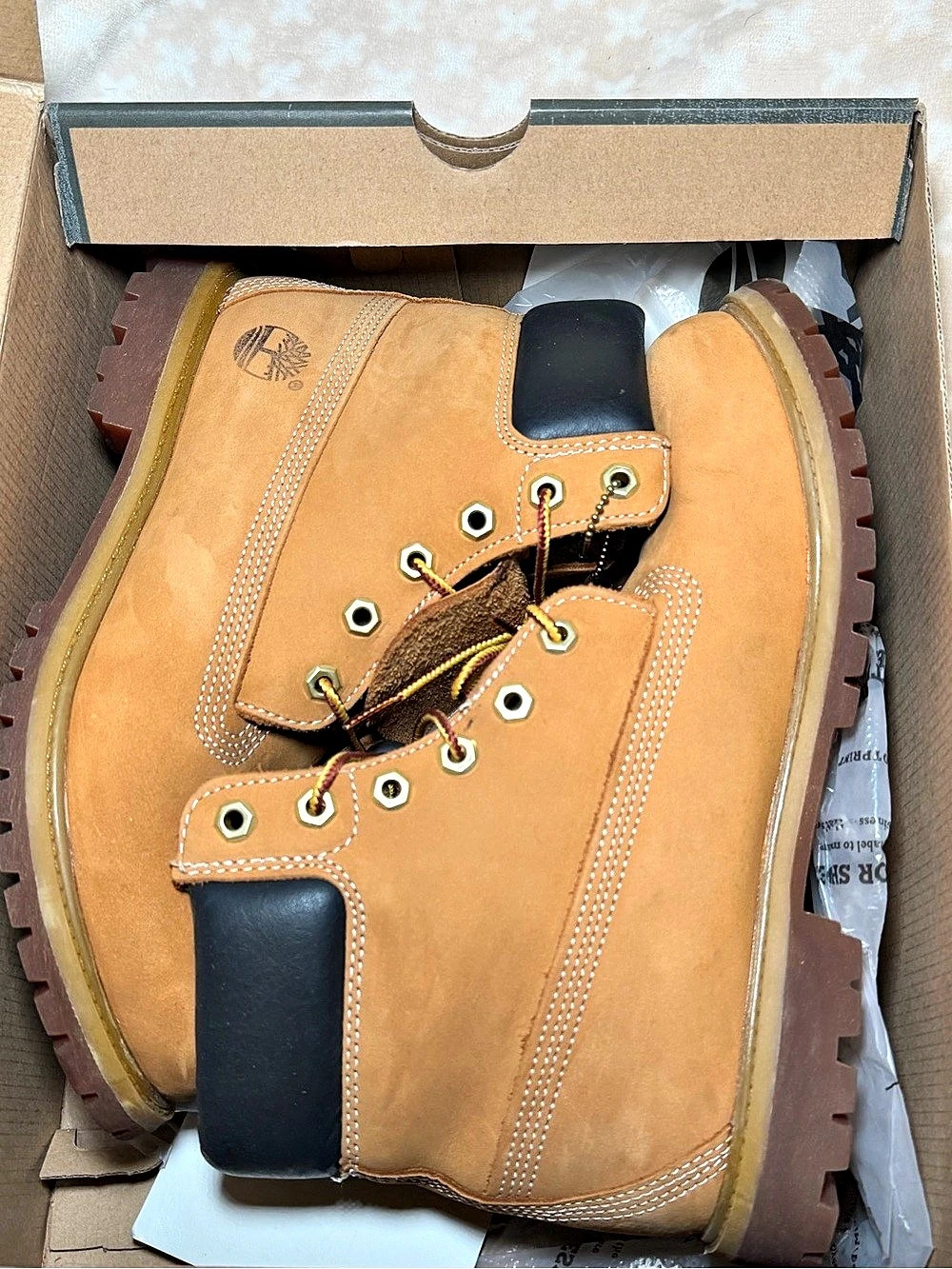 Timberland 6-Inch Premium Waterproof Boot Waterproof Boots in Brown & Black US